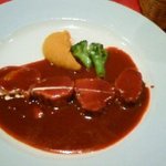 欧風家庭料理 VON - ＶＯＮ　豚バラの肉のハチミツ赤ワイン煮.jpg