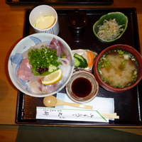 丸新 - 海鮮丼