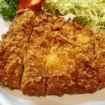 勝烈庵 - やまゆりポーク 大ロースかつ定食
            こんがり揚がったやまゆりポークは脂身も美味い(^^)v
            あっさりくどくありません。