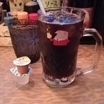 えちごやきゅ～ぴ～ - ジョッキでアイスコーヒー