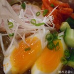 韓国酒場 NIC - 四川風盛岡冷麺