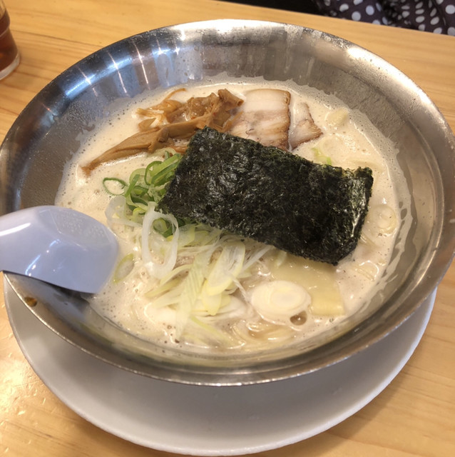 麺虎らーめん>