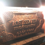 LOST HEAVEN Yunnan Folk Cuisine - メイ・バン。