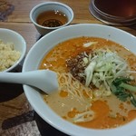 萬里鮮 - 担々麺セット 880円