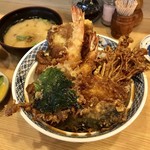 天浅 - お昼の「天丼」(1000円)