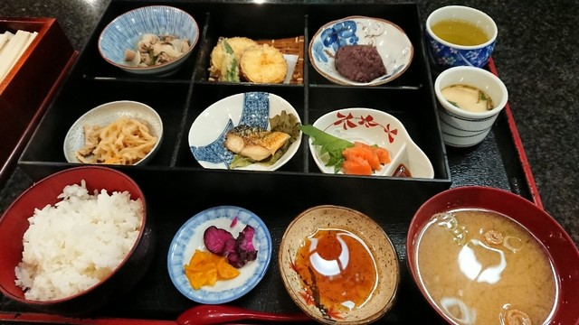 割烹 井口 加古川店 いぐち 宝殿 割烹 小料理 食べログ