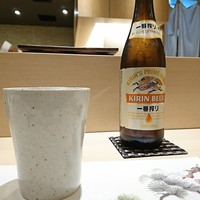 鮨 みや川 - グラスは陶器