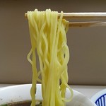 中華料理ひろし - 麵の表情