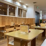 ぶた丼のとん田 - 内観