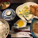 おやじ食堂　海のめし - カキフライ定食 ¥900-