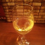 ビストロ　ラシェット - グラスワイン　白