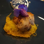 乳飲み仔牛のリードヴォー　レモン・セヴァイとともに