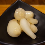 からあげ専門店 ＦＵＪＩ - 自家製らっきょ
