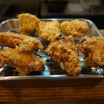 からあげ専門店 ＦＵＪＩ - 手羽先・手羽元・ムネ