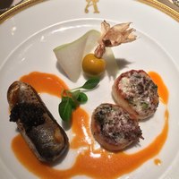 アピシウス - 鮎と手長海老のポウピエット仕立てと帆立貝のポワレ