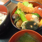 お食事処 たかはし - 二重弁当（８４０円）