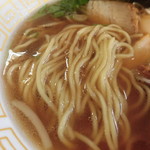 特製中華そば 820円