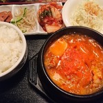 韓国居酒屋＆韓国料理 古家 - キムチチゲ定食