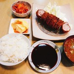 仙豆 - ヒレカツ定食1080円