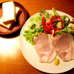 Kafe Hanamame - 自家製ハムとパン