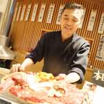 本気焼肉 肉とめし 肉寿司 - 料理長