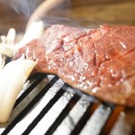 本気焼肉 肉とめし 肉寿司 - 