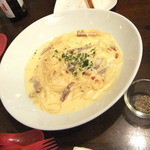 Kulu Kulu - 自家製ﾍﾞｰｺﾝの濃厚ｶﾙﾎﾞﾅｰﾗ1200円