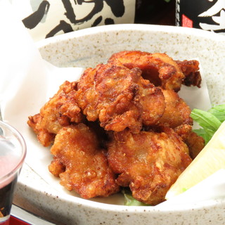 A large serving of the popular Karaage! Okinawan Cuisine is also recommended♪