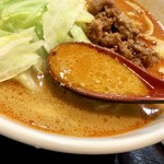 純中国伝統料理四川料理 芊品香 - スープが酸っぱい