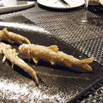 レストラン バカール - バーニャカウダにどうぞ～稚あゆのフリット