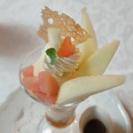 資生堂パーラー - 山形県岡田果樹園産 ラ フランスのパフェ