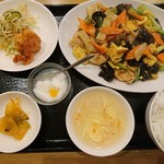 台湾料理 元祥 - きくらげ、豚肉と玉子炒め定食