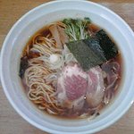 魚介鶏だしらあめん：６７０円（税込）【２０１８年１１月撮影】