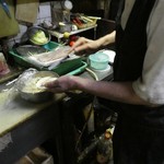 溝畑酒店 - 餃子は注文が通ってから包んでくれます