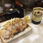 溝畑酒店 - 餃子税込300円赤星大瓶税込460円