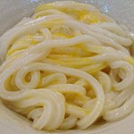 たも屋 - たも屋 有楽町店 釜玉うどん 1玉 茹でたて熱々饂飩に生卵が絡みます