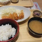 築地食堂 源ちゃん - 牡蠣フライ