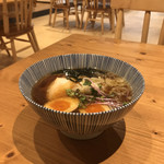 ピュアスープラーメン シズク - 