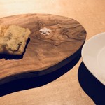 TTOAHISU - 穴子のベニエ・・グリビッシュソース添え。