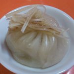 中華料理 唐韻 - <点心>小籠包のアップです。