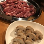 十勝ジンギスカン倶楽部 北とうがらし - 生ラムロースと十勝マッシュルーム