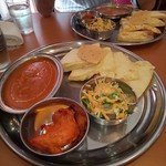 SURAJ 中百舌鳥店 - 