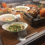 丘の上のビアレストラン - 