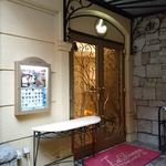 ラドンナ原宿 - エントランスの風景　2018.11