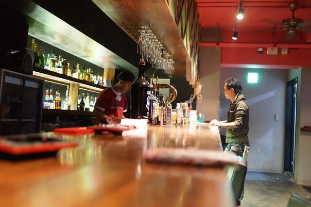 スタンドバー 300 Standbar 300 矢場町 立ち飲み居酒屋 バー 食べログ