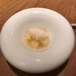 LIAISON - 1品目のデザート。洋梨と柿のゼリー寄せ。
      お口の中がさっぱりする♡