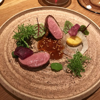 LIAISON - お肉は鴨のロースト。赤身であっさりながらもお肉の甘さもあり、まるで牛肉食べてるみたい！