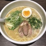 らーめん きび屋 - 鶏白湯拉麺・煮干し醤油ラーメン