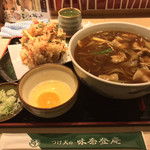 味奈登庵 - カレー南蛮そば 大盛り＋かき揚げ天ぷら＋玉子♡