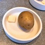 カリーライス専門店エチオピア - 食前のジャガイモ